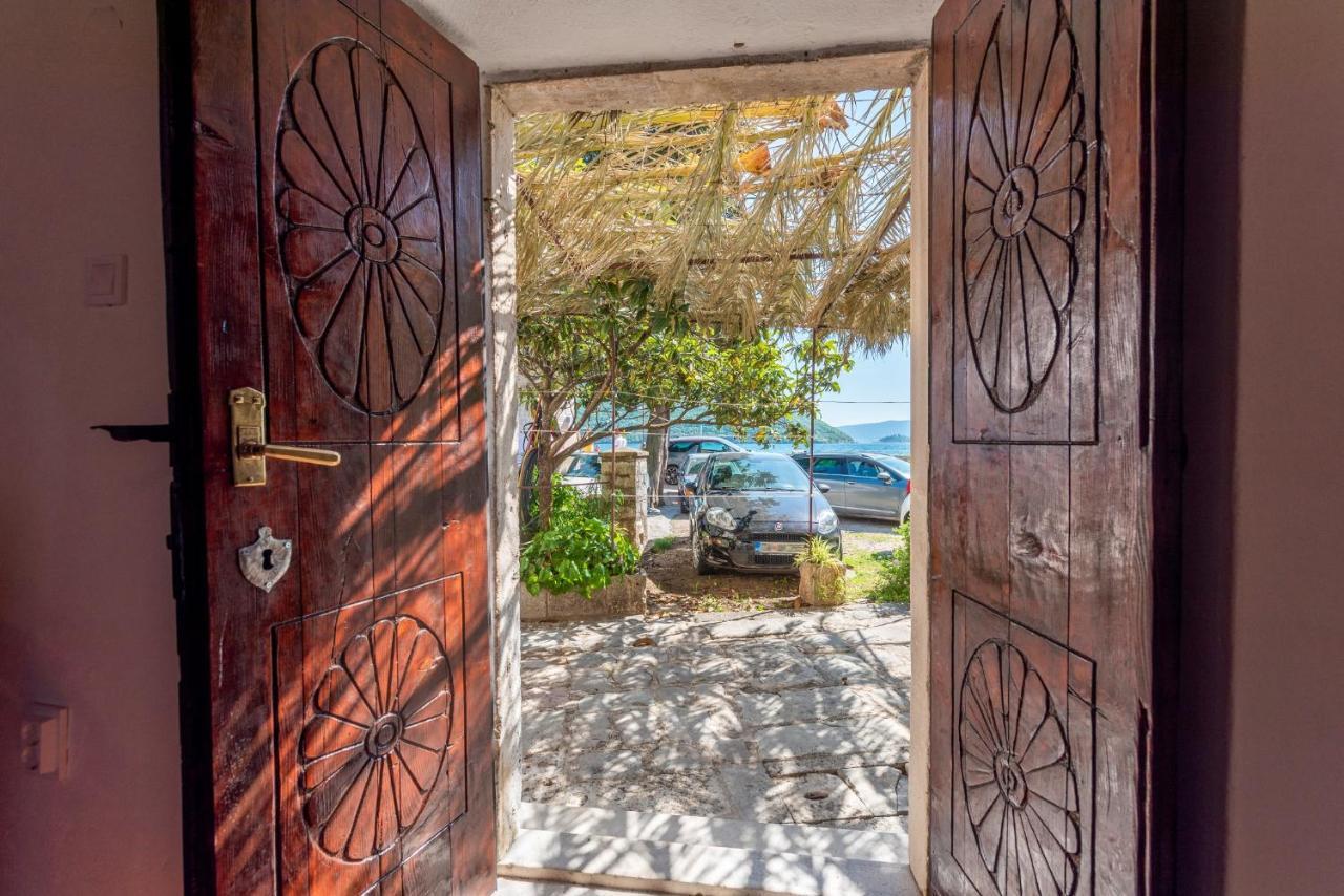 Charming Bohemian House In Perast Villa Eksteriør billede
